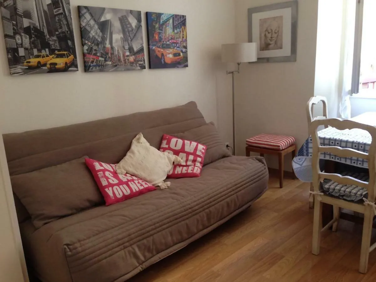 Apartment Appartement La Cerisaie - Rue Massena Nizza